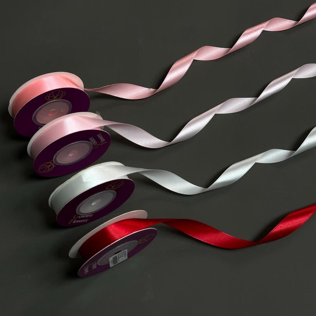 Лента в тон цветам