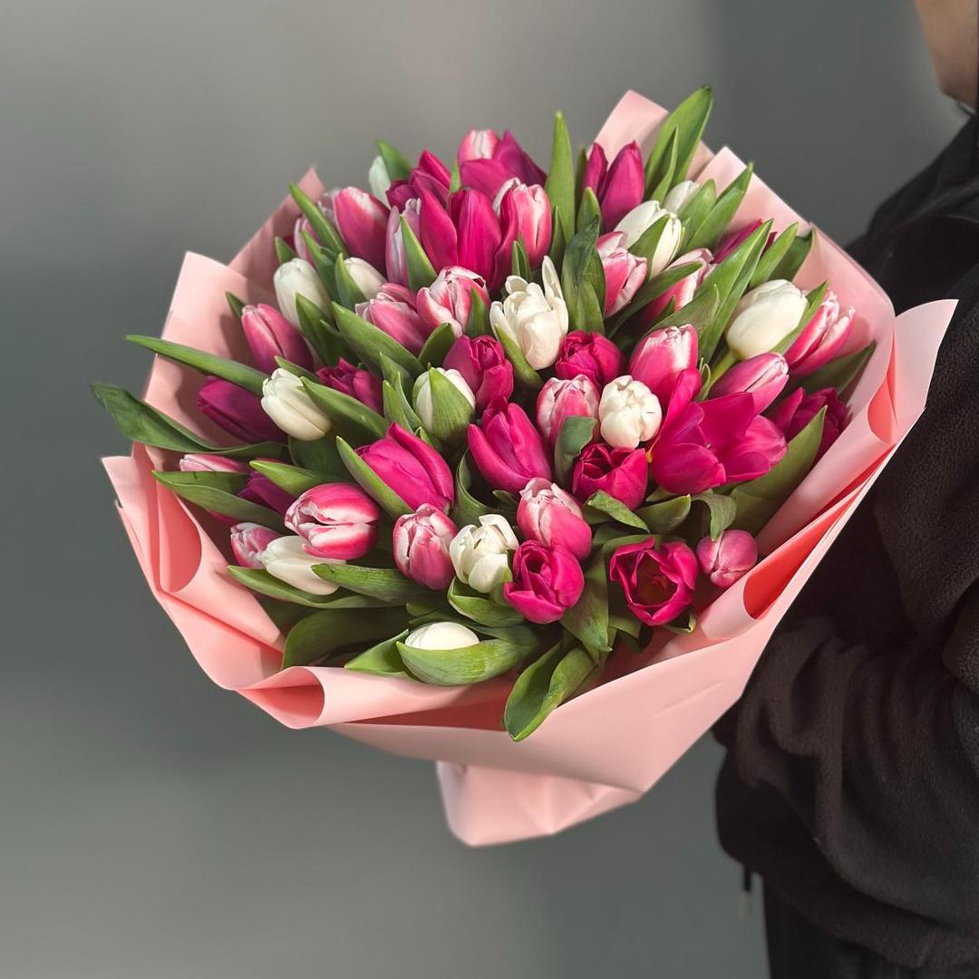 Букет с тюльпанами №10